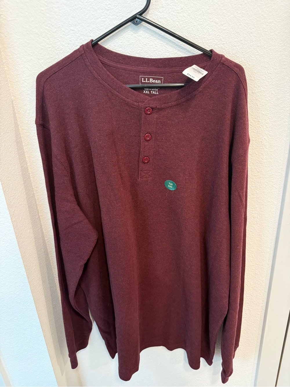 L.L. Bean Men's Maroon Long-Sleeve Henley